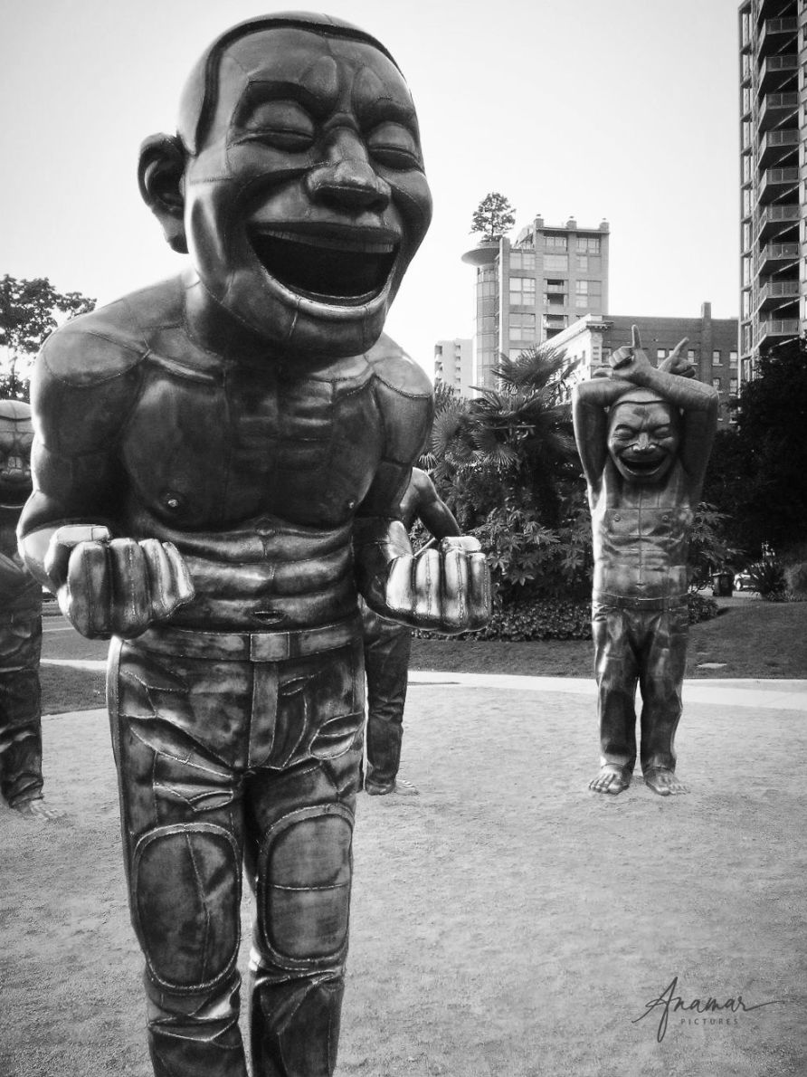 A-maze-ing Laughter statues in Vancouver | Vancouver, British Columbia, Canada